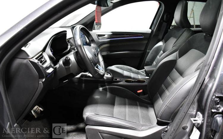 RENAULT ARKANA E-TECH ENGINEERED HYBRIDE 145 GRIS GK-678-QM