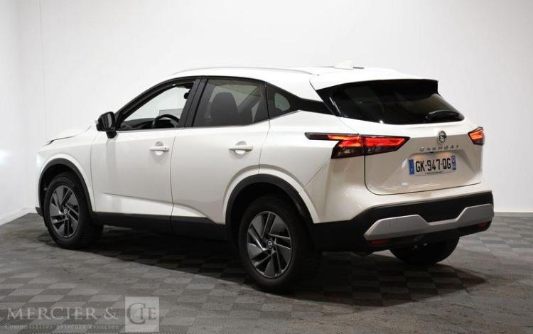 NISSAN QASHQAI BLANC GK-947-QG