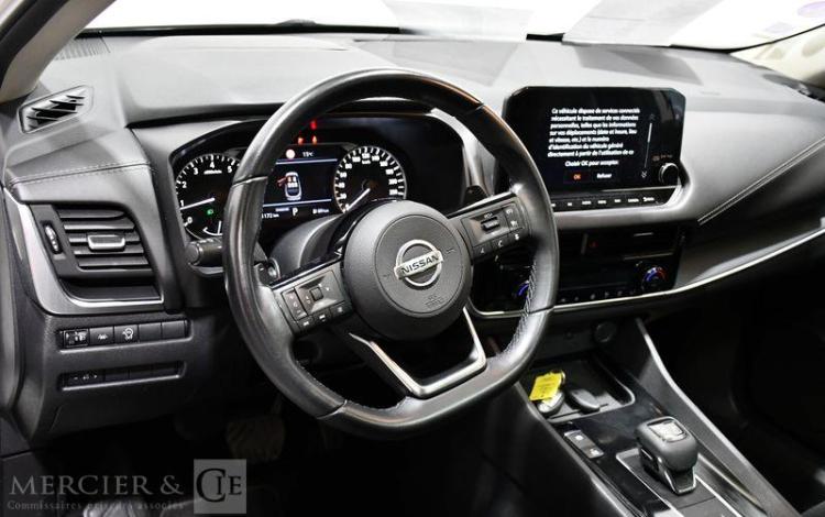 NISSAN QASHQAI BLANC GK-947-QG