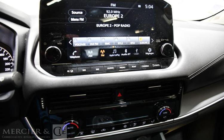 NISSAN QASHQAI BLANC GK-947-QG