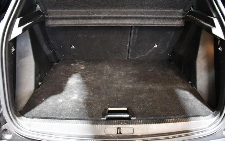 PEUGEOT 2008 1,5 BLUE HDI 130CH S&S NOIR GK-994-XA