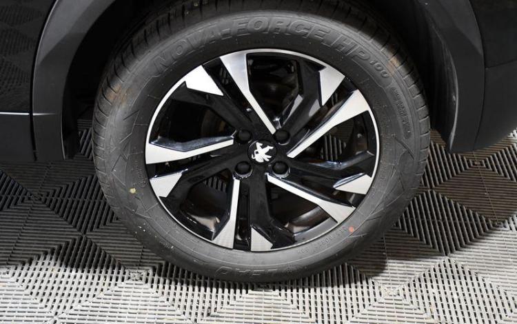 PEUGEOT 2008 1,5 BLUE HDI 130CH S&S NOIR GK-994-XA