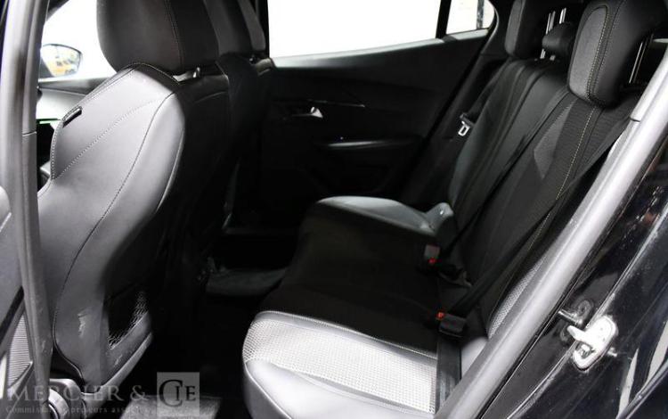 PEUGEOT 2008 1,5 BLUE HDI 130CH S&S NOIR GK-994-XA