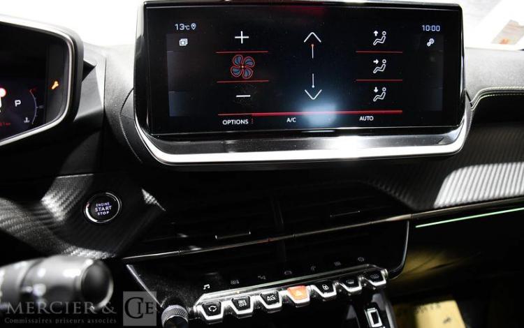 PEUGEOT 2008 1,5 BLUE HDI 130CH S&S NOIR GK-994-XA