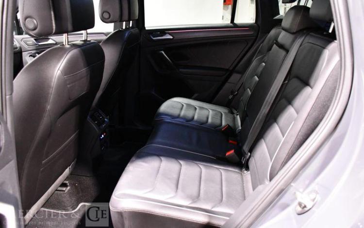 VOLKSWAGEN TIGUAN 2,0 TDI 150CH DSG7 GRIS GL-009-BL