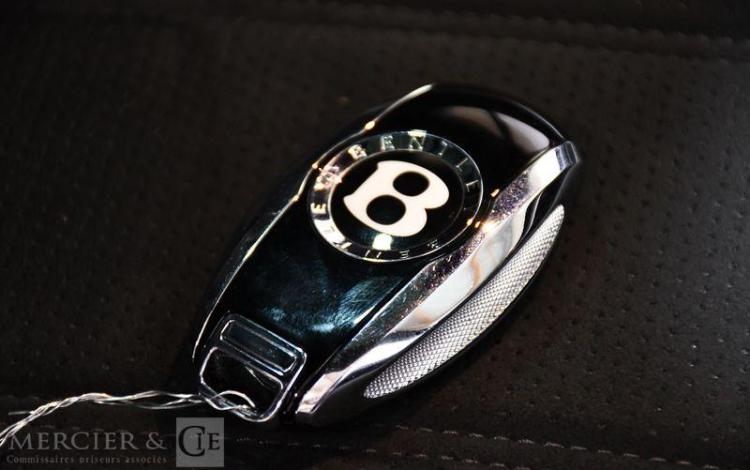 BENTLEY BENTAYGA V8 4,0 550 BASE  GL-448-RY