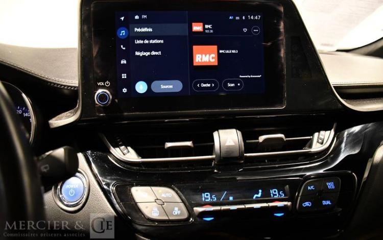 TOYOTA C-HR BLEU GL-648-ES