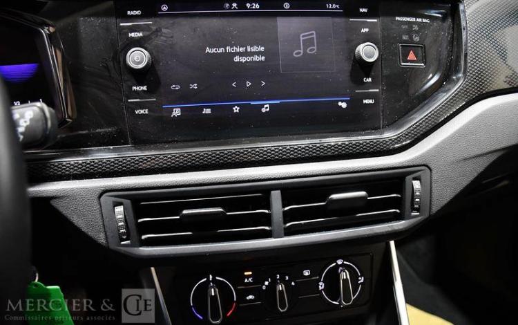 VOLKSWAGEN POLO BLANC GL-795-XT