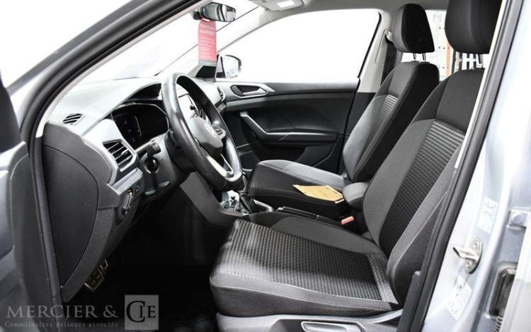 VOLKSWAGEN T-CROSS 1.0 TSI 110 LIFE BUSINESS DSG7 GRIS GL-984-FG