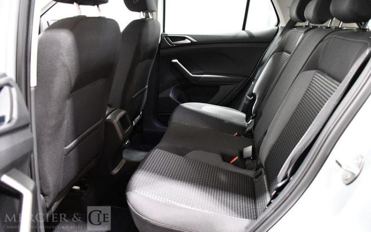 VOLKSWAGEN T-CROSS 1.0 TSI 110 LIFE BUSINESS DSG7 GRIS GL-984-FG