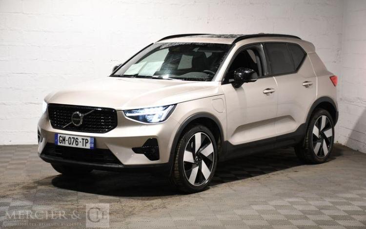 VOLVO XC40 ULTIMATE BEIGE GM-076-TP