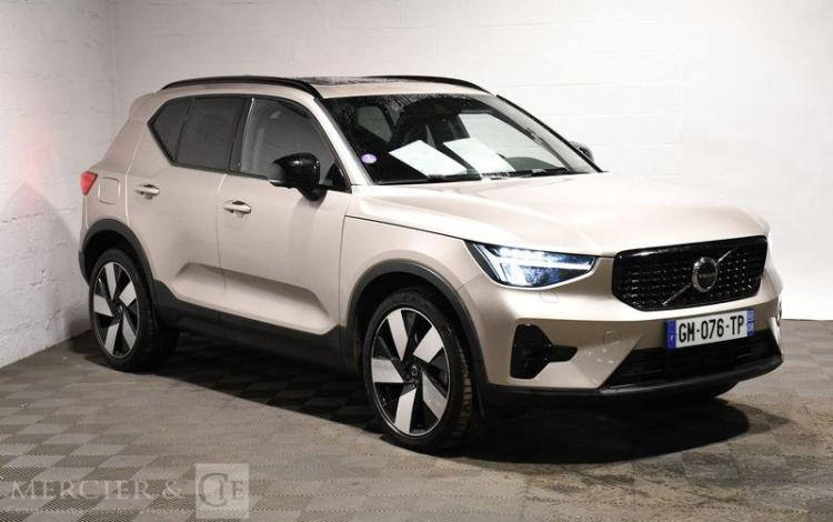 VOLVO XC40 ULTIMATE BEIGE GM-076-TP
