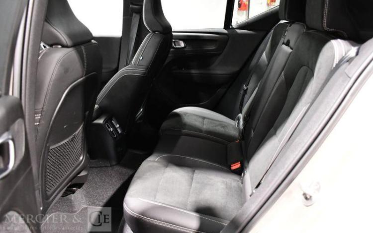 VOLVO XC40 ULTIMATE BEIGE GM-076-TP
