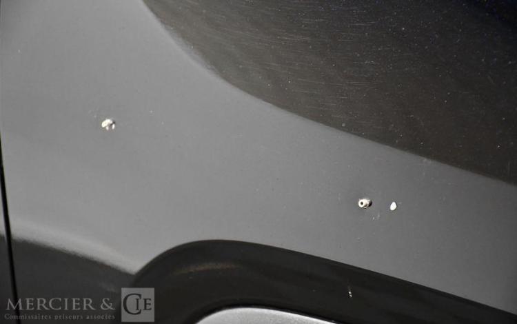 TOYOTA RAV4 NOIR GM-092-WJ