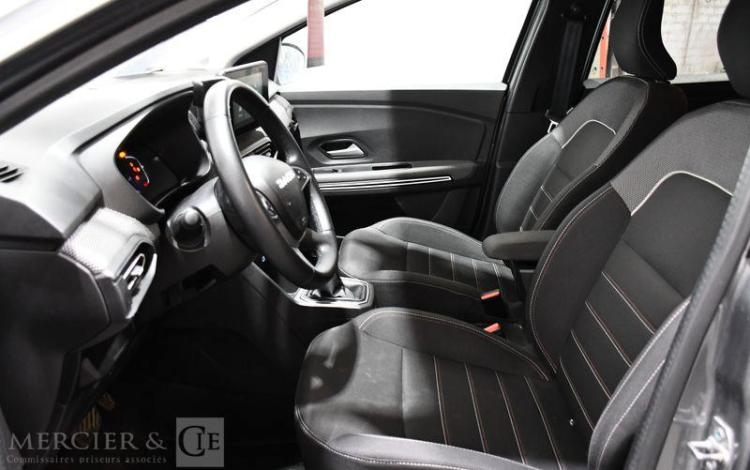 DACIA JOGGER 1.6 140H 90 HYBRID 1.2KWH EXTREME BVA GRIS GM-096-SW