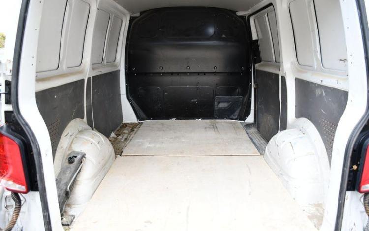 VOLKSWAGEN TRANSPORTER 6 VAN L1H1 2,0 T BLANC GM-469-WD