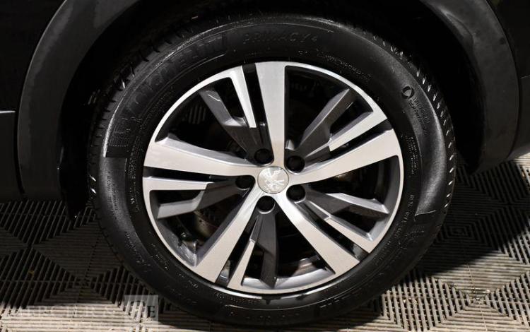 PEUGEOT 3008 ALLURE BLUEHDI 130 S&S NOIR GM-483-WZ