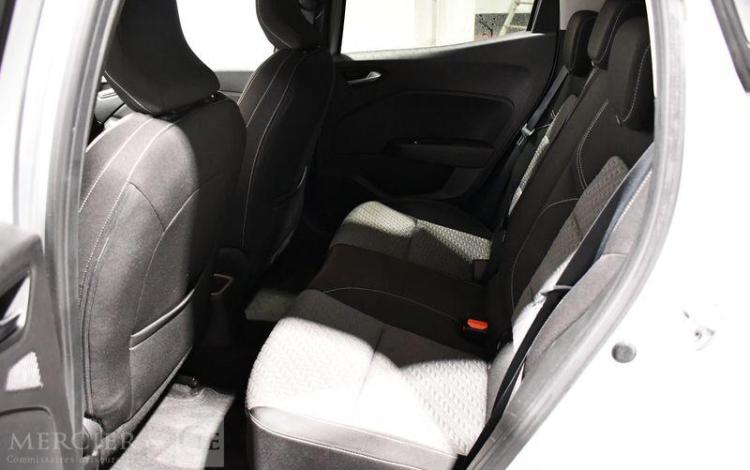 RENAULT CLIO EVOLUTION TCE 90 X-TRONIC GRIS GM-491-NF