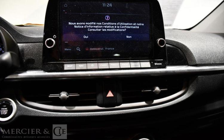 KIA PICANTO GT LINE PREMIUM NOIR GM-839-ED