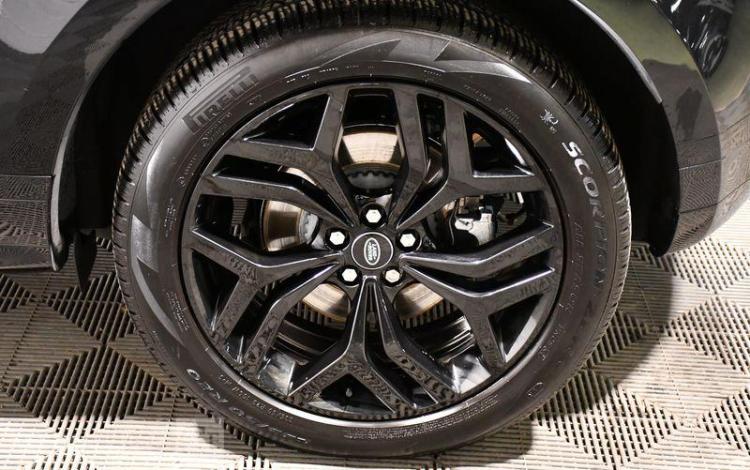 LAND ROVER EVOQUE P300e PHEV R-DYNAMIC SE MARK III NOIR GN-281-KY