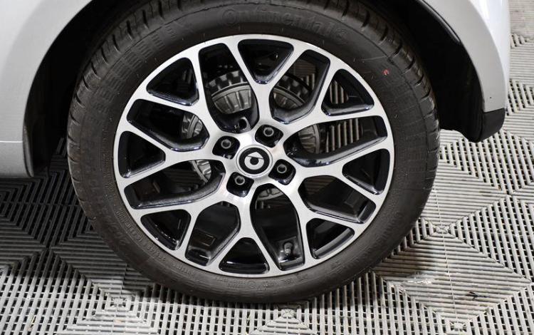 SMART FORTWO COUPE PRIME GRIS GN-477-EY