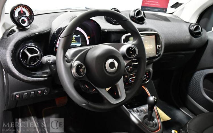 SMART FORTWO COUPE PRIME GRIS GN-477-EY