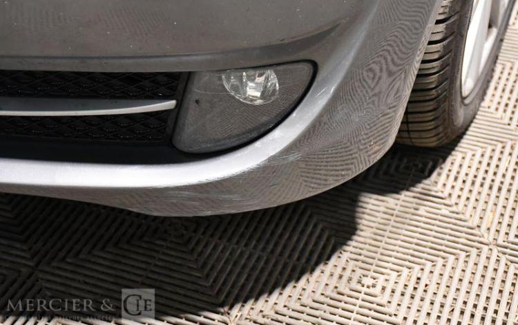 BMW SERIE 5 523 I 205 3,0 CONFORT GRIS GN-686-YR