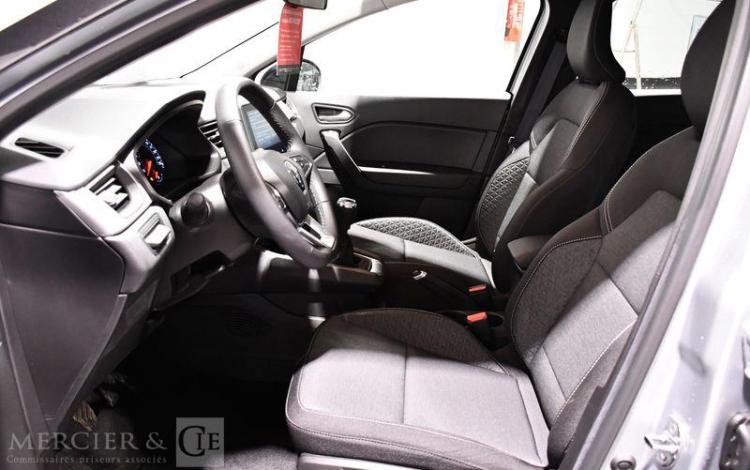 RENAULT CAPTUR GRIS GP-096-LN