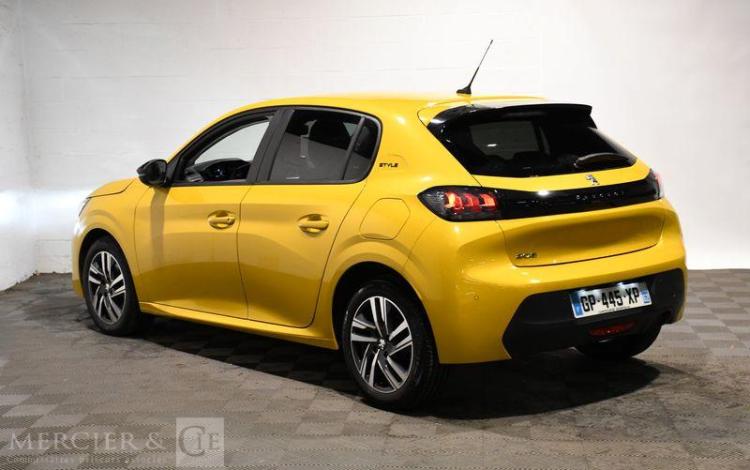 PEUGEOT 208 STYLE PURETECH 100 S&S BVM JAUNE GP-445-XP