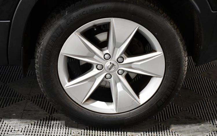 VOLVO XC40 FL B3 START 2M BA BLANC GP-501-NK