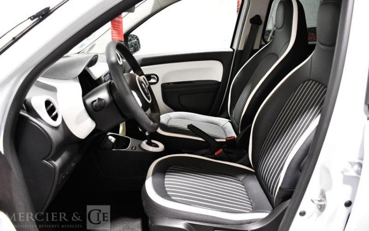RENAULT TWINGO E-TECH TECHNO BLANC GP-516-NB