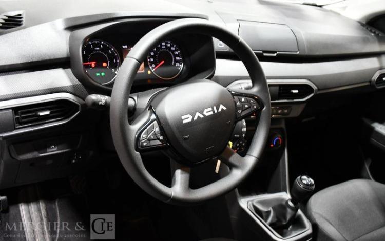 DACIA SANDERO ESSENTIAL ECO-G 100 BLANC GP-893-XY