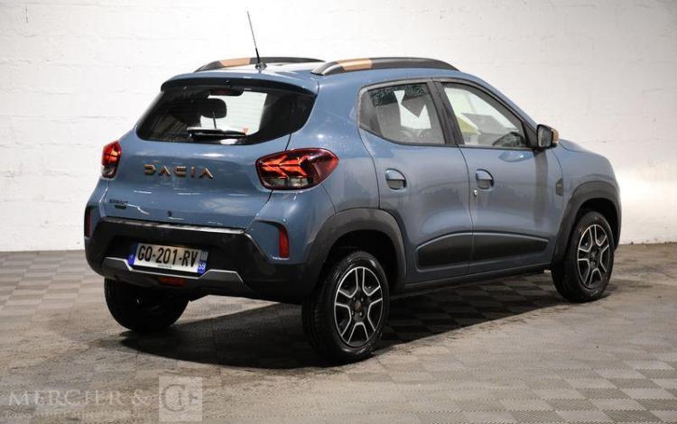 DACIA SPRING EXTREME  GQ-201-RV