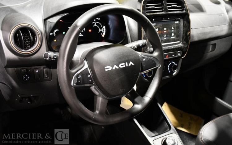 DACIA SPRING EXTREME  GQ-201-RV