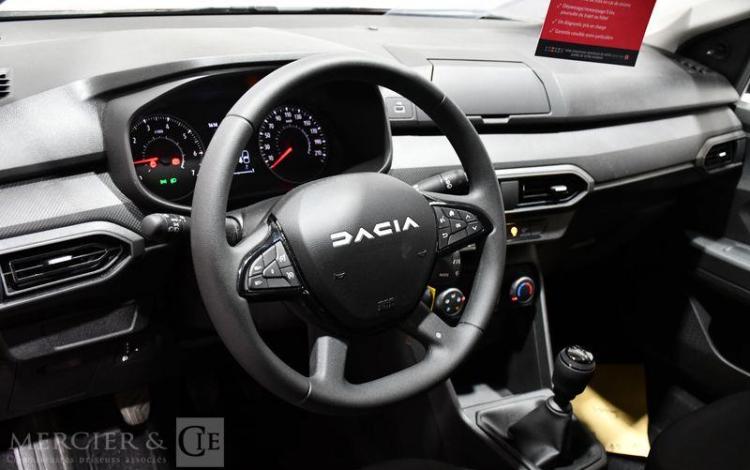 DACIA SANDERO ESSENTIAL SCE 65 ROUGE GQ-481-SD