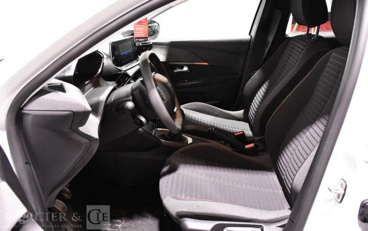 PEUGEOT 208 PURE TECH BLANC GQ-527-MB
