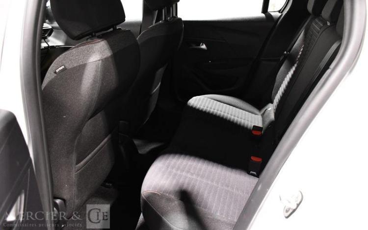 PEUGEOT 208 PURE TECH BLANC GQ-527-MB
