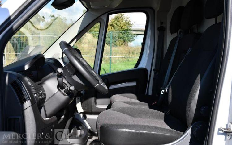 PEUGEOT BOXER 35 L3H3 2.2 BLUEHDI 140ch BLANC GQ-579-ZD