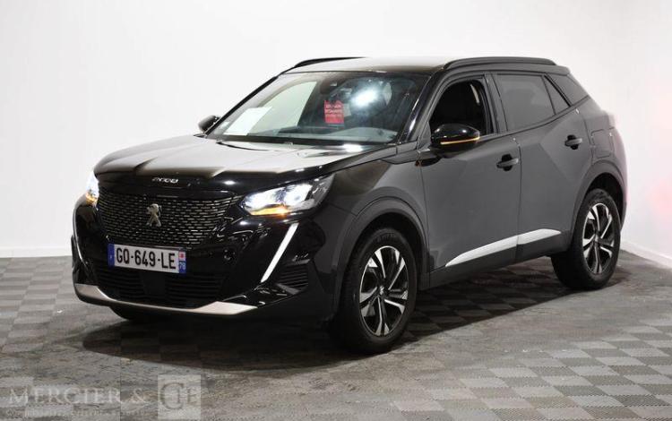 PEUGEOT 2008 ALLURE PACK PURE TECH NOIR GQ-649-LE