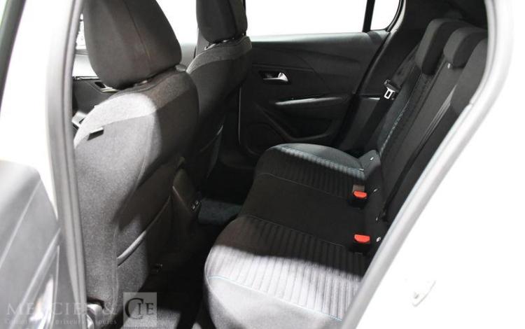 PEUGEOT e-208 STYLE BLANC GQ-665-ZJ