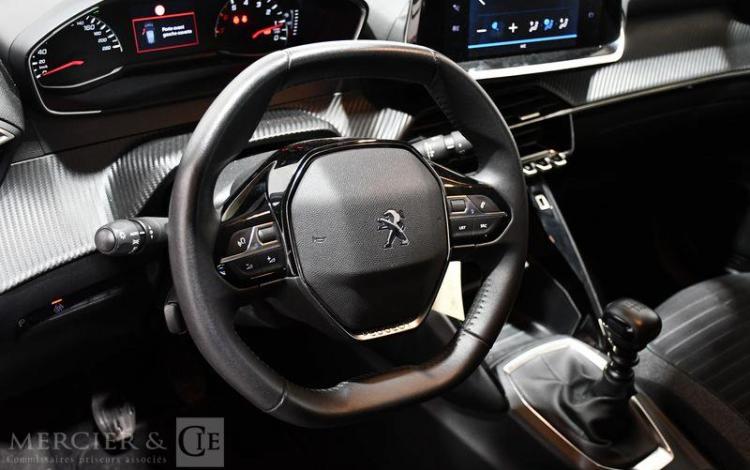 PEUGEOT 208 1.2 PURETECH 100ch STYLE ROUGE GQ-756-TR