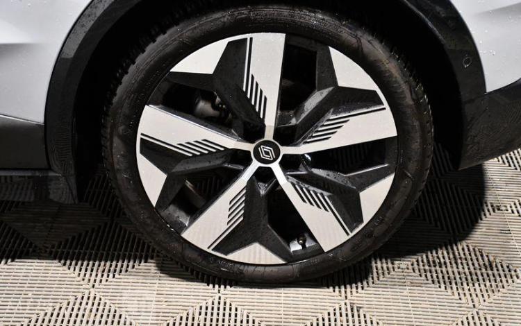 RENAULT MEGANE GRIS GQ-887-AV