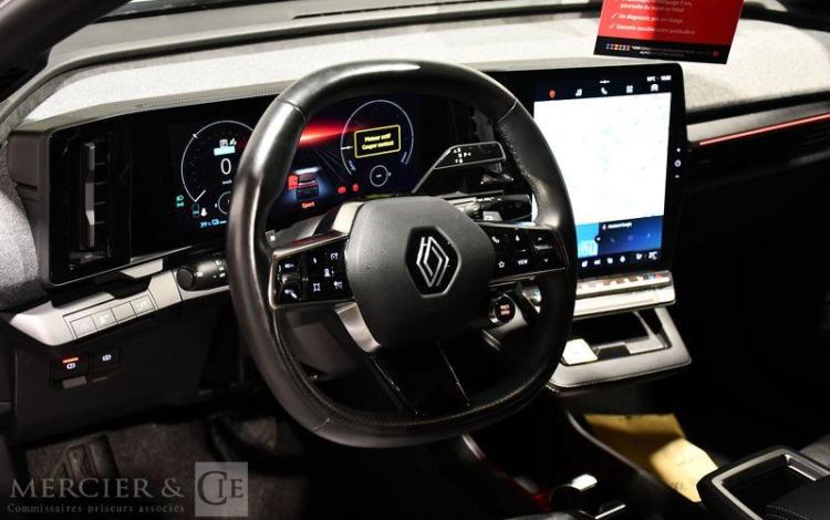 RENAULT MEGANE GRIS GQ-887-AV