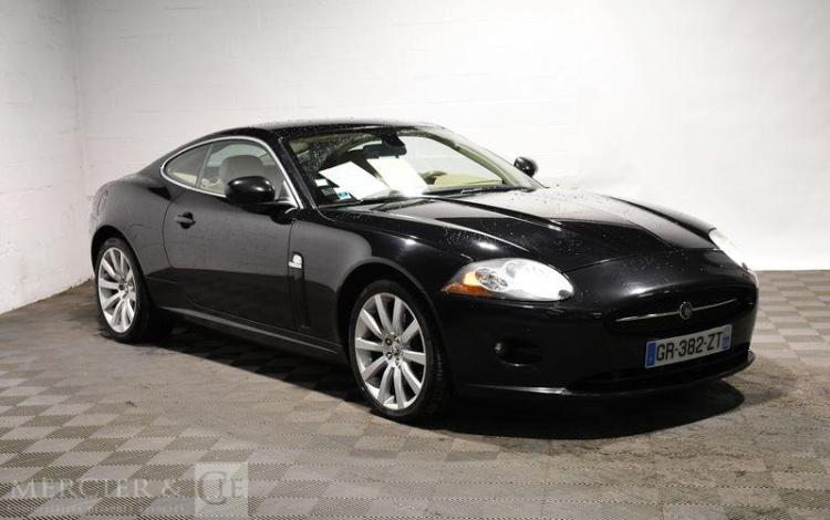 JAGUAR XK COUPE  GR-382-ZT
