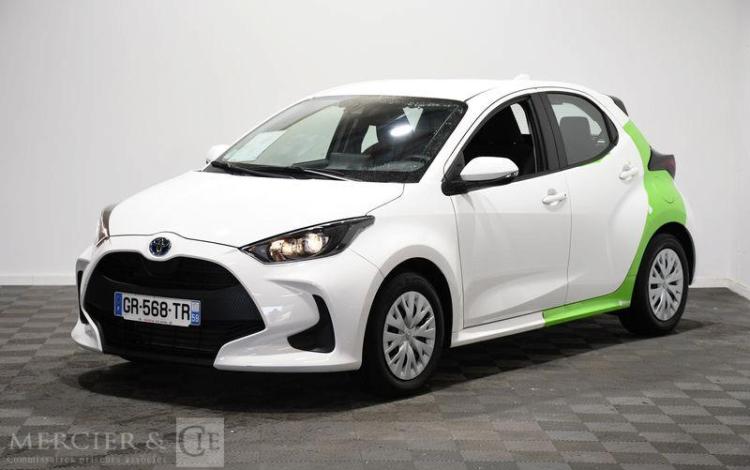 TOYOTA YARIS A,E HYBRIDE NG 116H 3  GR-568-TR
