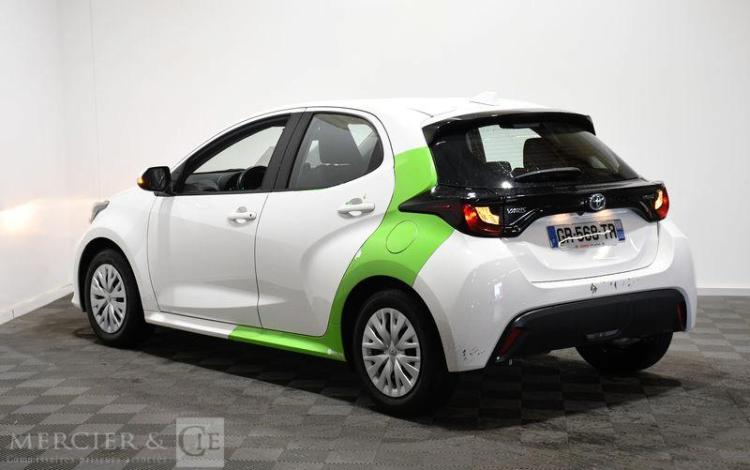 TOYOTA YARIS A,E HYBRIDE NG 116H 3  GR-568-TR