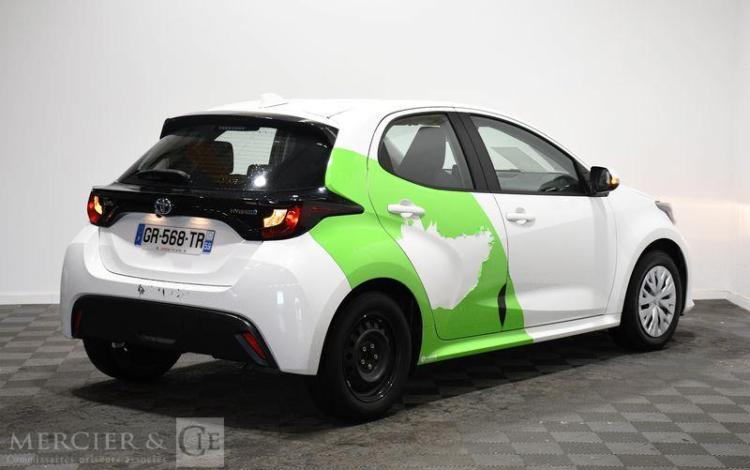 TOYOTA YARIS A,E HYBRIDE NG 116H 3  GR-568-TR