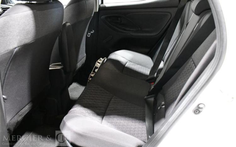 TOYOTA YARIS A,E HYBRIDE NG 116H 3  GR-568-TR