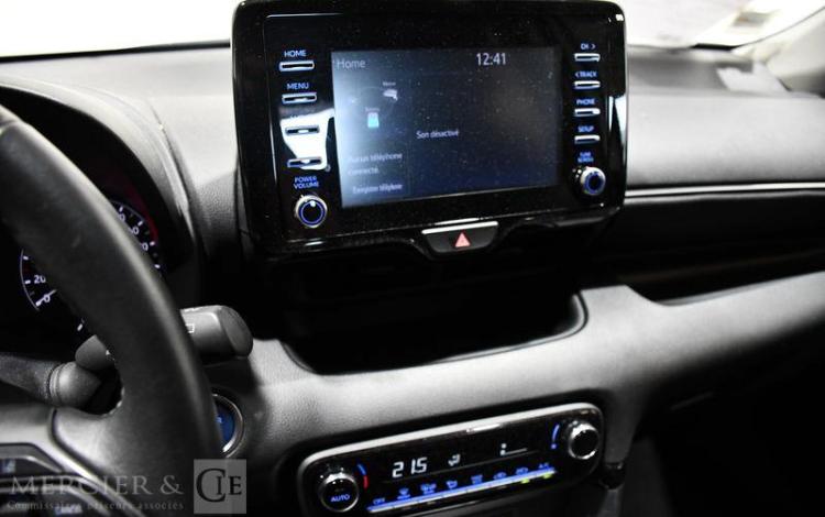 TOYOTA YARIS A,E HYBRIDE NG 116H 3  GR-568-TR