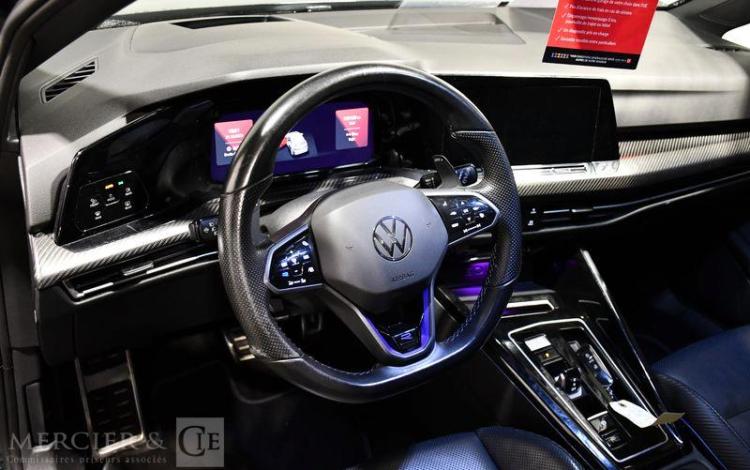 VOLKSWAGEN GOLF A8 2,0 TSI NOIR GR-715-PF